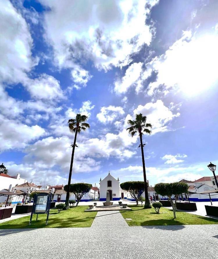 Calmaria Guesthouse Porto Covo Exterior photo